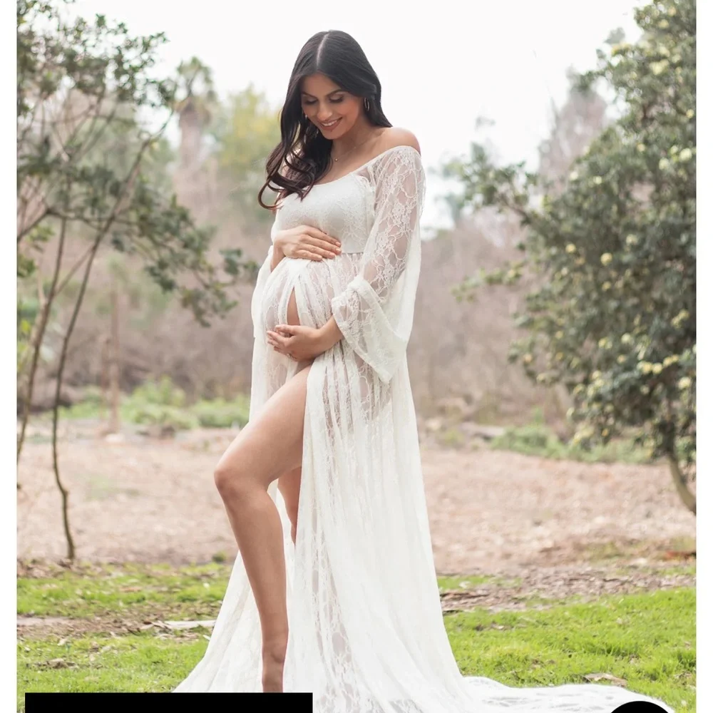 PinkBlush White Lace Off Shoulder Maternity Photoshoot Gown/Dress - Picture 1 of 2